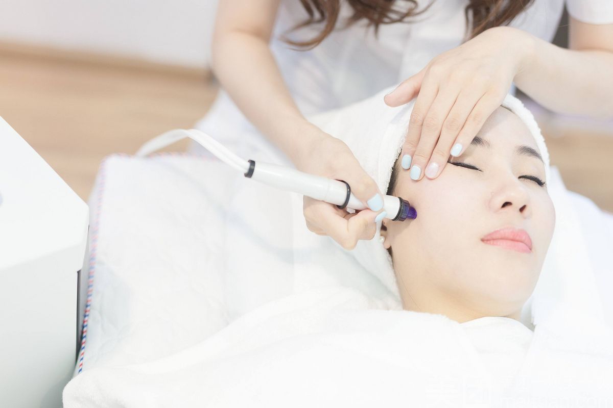 小氣泡會使皮膚變得敏感嗎？